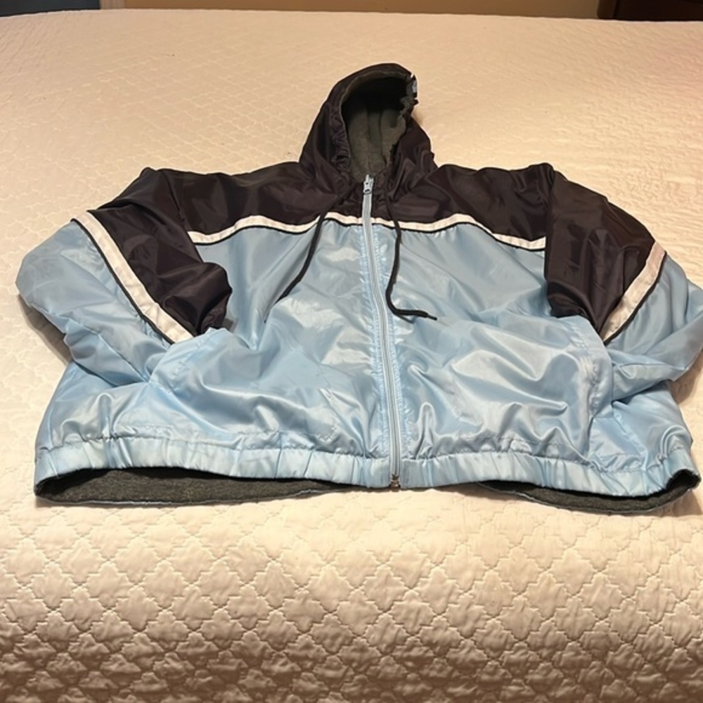 Spring reversible rain jacket blu and grey.